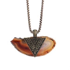 Colar-Agata-Marrom-Triangulo-Bronze-01