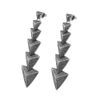 Brinco-Cascata-Piramide-Prateado-02