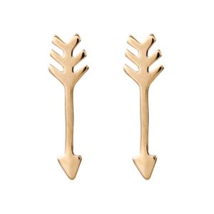 Brinco-Flecha-Medio-Dourado-Folheado-01