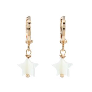 Brinco-Argola-Estrela-Madreperola-Pequeno-Dourado-Folheado-01