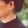 Brinco-Ear-Cuff-Ondulado-Prateado-Folheado-04