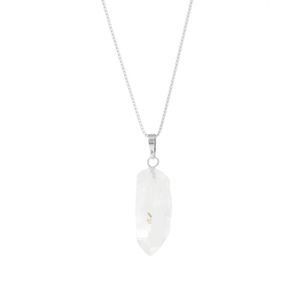 Colar-Ponta-Pedra-Bruta-Quartzo-Transparente-Pequeno-Prateado-Folheado-01