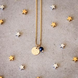 Colar-Medalha-Constelacao-Pedra-Jade-Azul-Dourado-Folheado-01