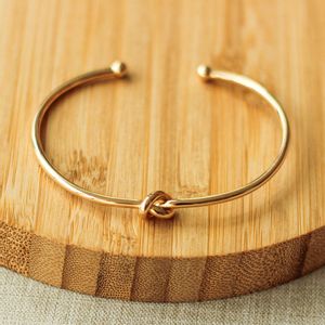 Pulseira-No-Pequeno-Dourado-Folheado-01