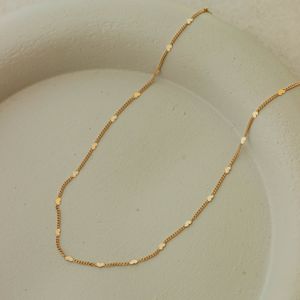 Colar-Choker-Corrente-Coracao-Mini-Intercalado-Banho-Ouro-18k-01